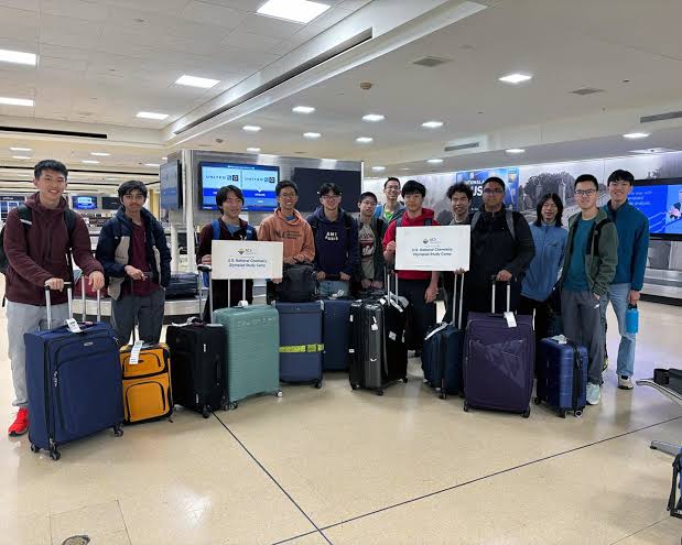 Wayzata Student Among 20 to Advance to National Chemistry Olympiad Camp